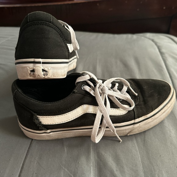 Vans sneakers - Picture 2 of 3
